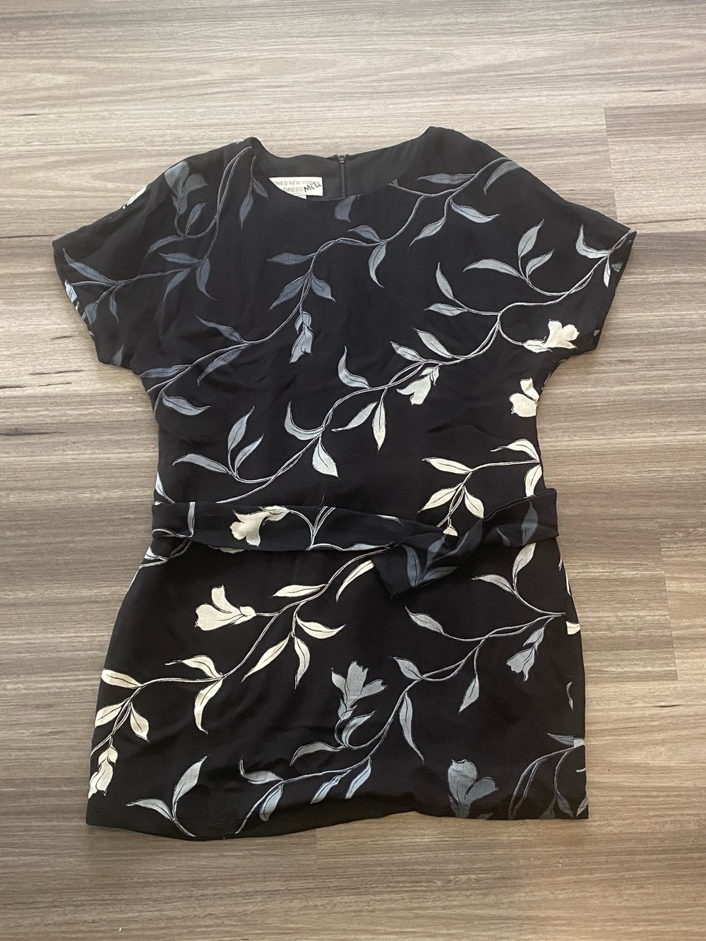 Jones New York Black Floral Short-Sleeve Mini Dress